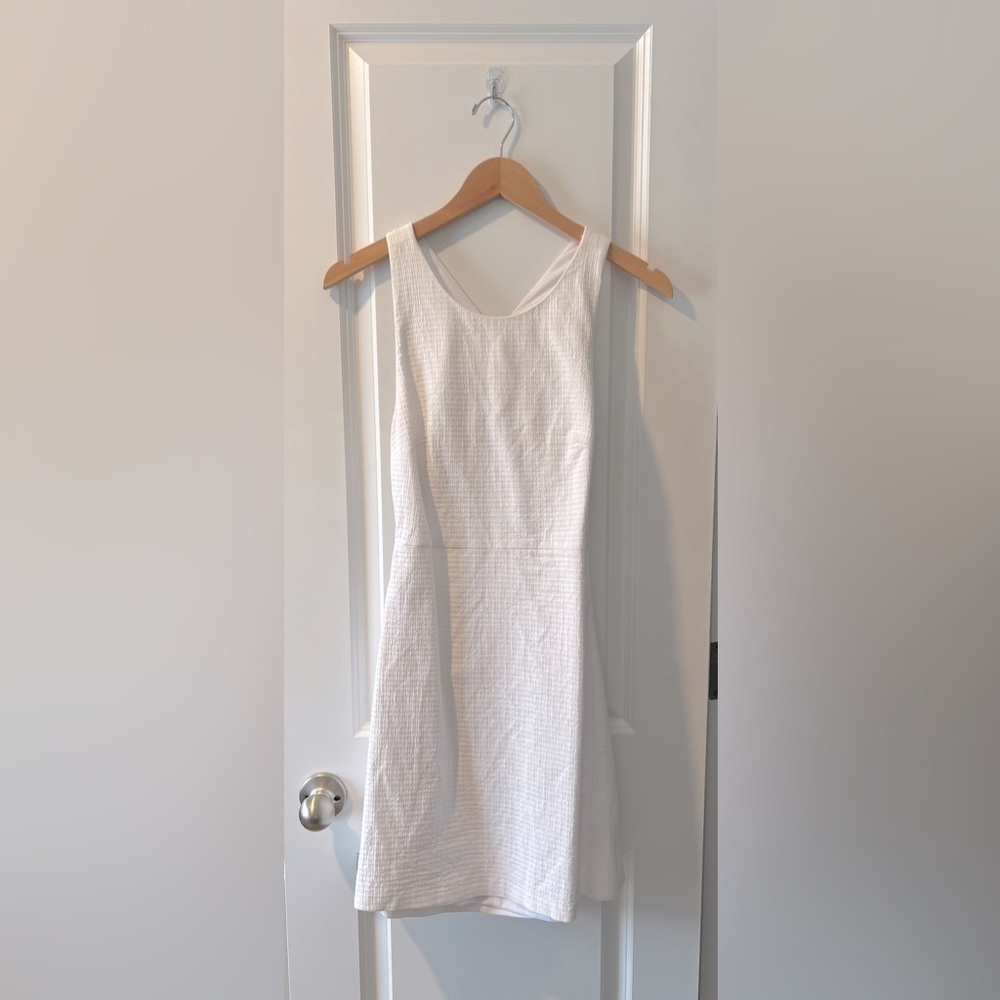 Zara form fitting white dress. Size Large.